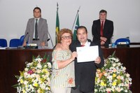 Câmara Municipal realiza entrega de Diploma de Honra ao Mérito